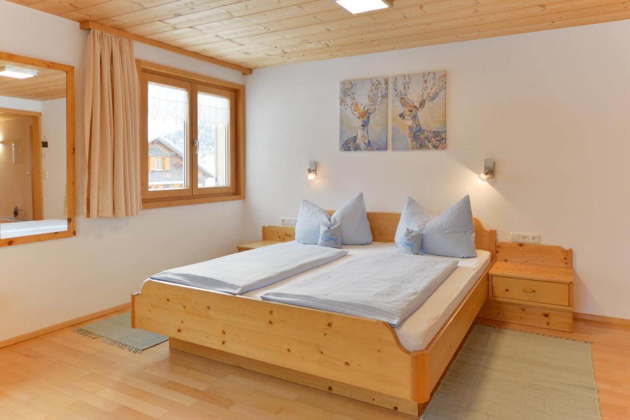 Pension Haus Romy Schoppernau Eksteriør billede